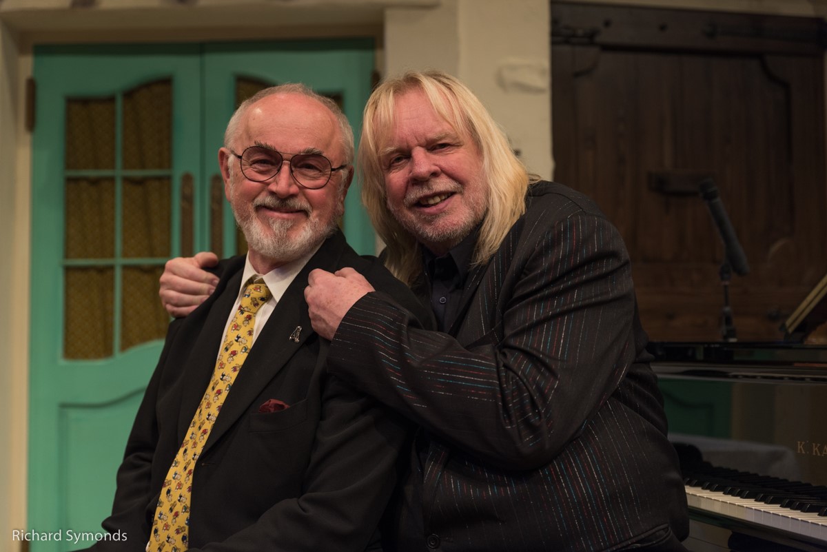Animals Asia: Peter Egan and Rick Wakeman